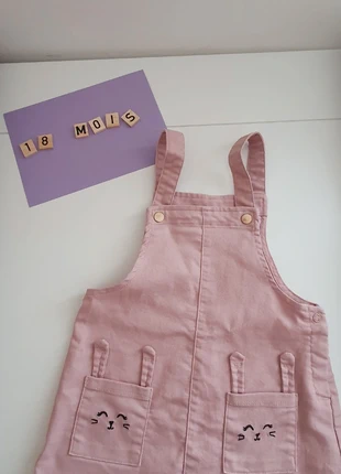 Jolie robe lapin 🐰 18 m, merk: H&M, staat: Heel goed, maat: 12-18 maanden / 80 cm, € 4,00, € 4,90 inclusief Kopersbescherming