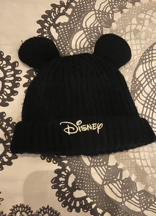 Bonnet Mickey, brand: Disney, condizioni: Discrete, taglia: 2-3 anni, 51 cm, €1.00, €1.75 include la Protezione acquisti
