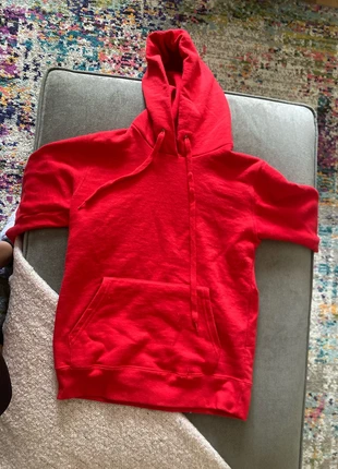 Red Basic Hoodie, brand: Fruit of the Loom, condition: New without tags, size: XS / 34 / 6, €8.00, €9.10 includes Buyer Protection