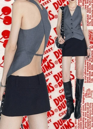 Cross Backless Dark Gray V-Neck Suit Vest, marque: our hour, état: Neuf sans étiquette, taille: S / 36 / 8, 28,00 €, 30,10 € Protection acheteurs incluse