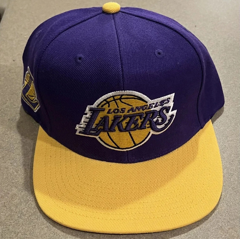 Men's Mitchell & Ness  NBA Los Angeles Lakers Snapback Hat 1