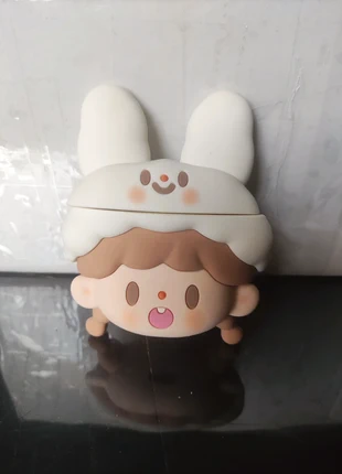 Boite AirPods zZoton, marque: Finding Unicorn, état: Neuf avec étiquette, taille: Taille unique, 7,00 €, 8,05 € Protection acheteurs incluse