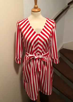 new red & white stripe dress, marque: Zeeman, état: Neuf sans étiquette, taille: L / 40 / 12, 7,00 €, 8,05 € Protection acheteurs incluse