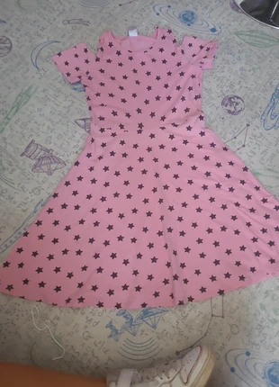 Robe d'été fille, merk: C&A, staat: Heel goed, maat: 11 jaar / 146 cm, € 3,00, € 3,85 inclusief Kopersbescherming