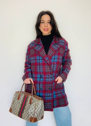 Abrigo Vintage: Elegancia retro en cuadros azules, granates y anaranjados, marca: Vintage, estado: Muy bueno, tamaño: M / 38 / 10, 45,00 €, 47,95 € Protección al comprador incluida