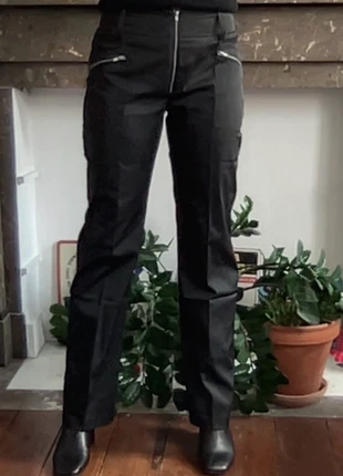black trousers with zippers details , merk: Eurolia Paris, staat: Nieuw met prijskaartje, maat: XS / 34 / 6, € 12,00, € 13,30 inclusief Kopersbescherming