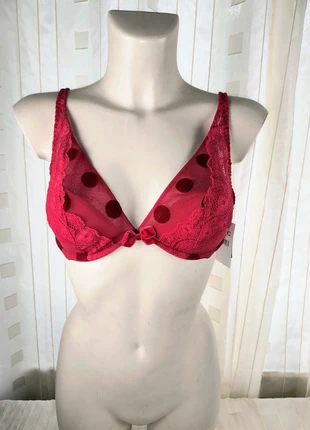 Passionata soutien-gorge rouge 85C pois dentelle, marca: Passionata, estado: Novo com etiquetas, tamanho: 70C, €27.90, €30.00 inclui Proteção do Comprador Pro