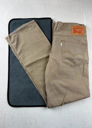 Jeans Lévis 514 coupe droite beige vintage -w33, marque: Levi's, état: Bon état, taille: W33 | FR 42, 12,90 €, 14,25 € Protection acheteurs incluse