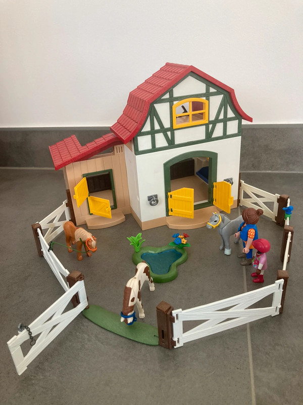 Playmobil 6927 Country Le poney club