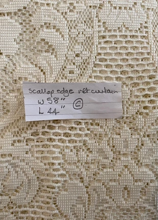Gorgeous scalloped edge net curtain, brand: unknown, condition: New without tags, size: Up to 149 cm, £2.50, £3.33 includes Buyer Protection