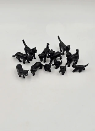 Figurine Animal Domestique Playmobil - Lot de 12 chats et chatons noirs, brand: Playmobil, condition: Very good, size: One size, €9.90, €11.10 includes Buyer Protection Pro
