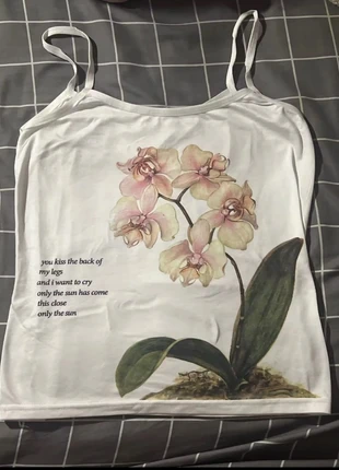 Graphic print baby tee, brand: COQUETTE, condition: Very good, size: M / 10, £14.00, £15.40 includes Buyer Protection