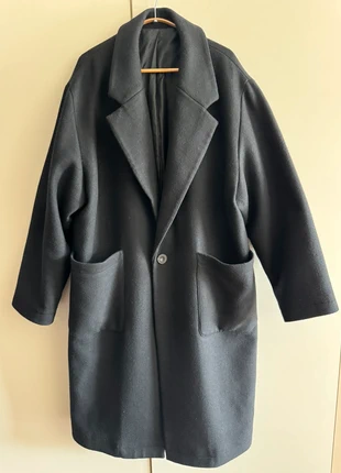 Black Wool Coat, condizioni: Buone, taglia: XL, €30.00, €32.20 include la Protezione acquisti