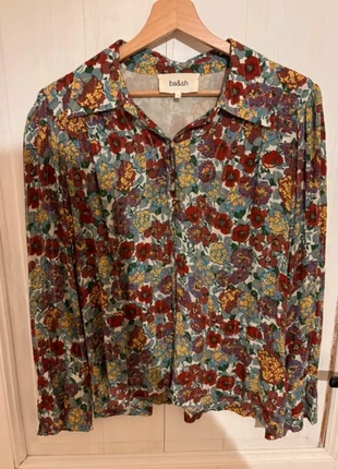 Chemise Bash fleurie , marke: Ba&sh, zustand: Sehr gut, größe: S / 36 / 8, 55,00 €, 58,45 € inklusive Vinted-Käuferschutz