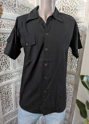 Chemisette homme marque Spiral taille M couleur noir C1, merk: Spiral, staat: Heel goed, maat: M, € 19,00, € 20,65 inclusief Kopersbescherming Pro