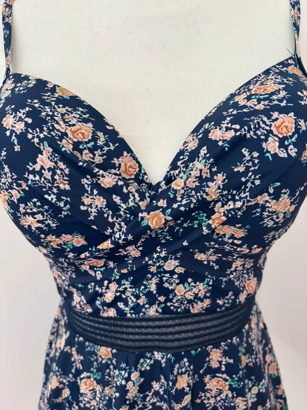 Robe maillot de bain - photo numéro 5