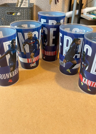 Lot 6 verres équipe de France , zustand: Sehr gut, 15,00 €, 16,45 € beinhaltet Vinted-Käuferschutz Pro