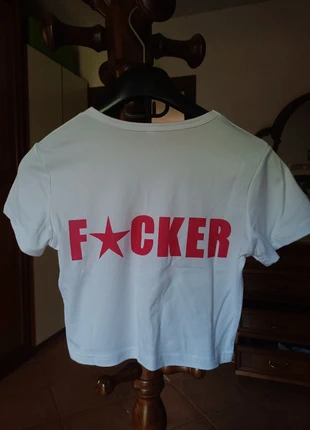 T-shirt crop top aesthetic street style graphic tee, brand: Graphic Tee, condizioni: Nuovo senza cartellino, taglia: S / IT 40 / EU 36, €15.00, €16.45 include la Protezione acquisti