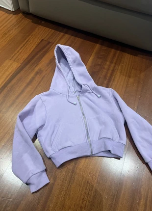 felpa crop lilla con cappuccio, marque: Shein, état: Très bon état, taille: XS / 34 / 6, 4,50 €, 5,43 € Protection acheteurs incluse