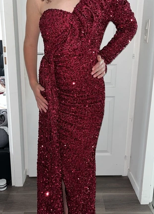 Robe à strass rouge S, état: Neuf sans étiquette, taille: S / 36 / 8, 15,00 €, 16,45 € Protection acheteurs incluse