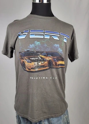 T-shirt gris vintage VERT Drifting Club imprimé voitures tuning, style street Y2K taille M nascar, merk: Nascar, staat: Heel goed, maat: M, € 15,00, € 16,45 inclusief Kopersbescherming Pro