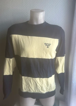 Très beau sweat barbour, marque: Barbour, état: Très bon état, taille: M, 20,00 €, 21,70 € Protection acheteurs incluse