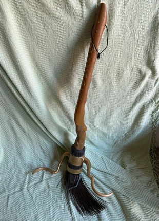 Nimbus 2000 Harry potter et baguette magique, merk: Harry Potter, staat: Goed, maat: Prematuur, tot 44 cm, € 25,00, € 26,95 inclusief Kopersbescherming