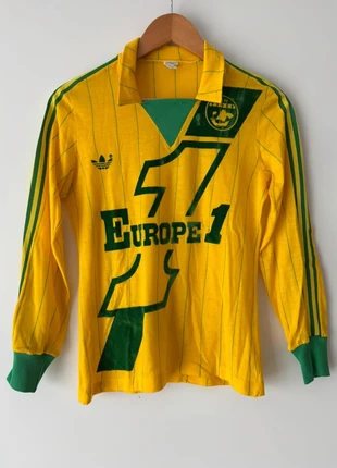 Maillot de football vintage FCN 1981 1982 adidas, marke: adidas, zustand: Sehr gut, größe: XS, 150,00 €, 158,20 € beinhaltet Vinted-Käuferschutz Pro