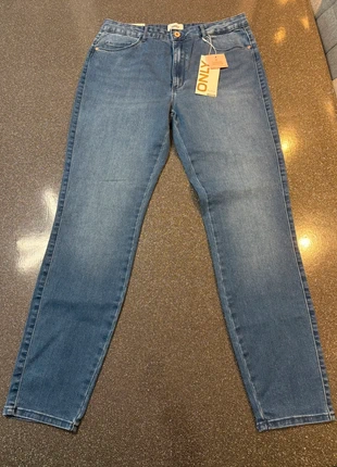 Jeans femme, brand: ONLY, condition: New with tags, size: XL / 42 / 14, €15.00, €16.45 includes Buyer Protection