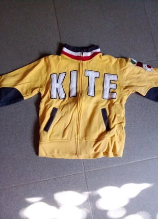 Felpa gialla 100%cotone made in Italy, marca: Montefiore, estado: Muito bom, tamanho: 5 anos / 110 cm, €3.00, €3.85 inclui Proteção do Comprador