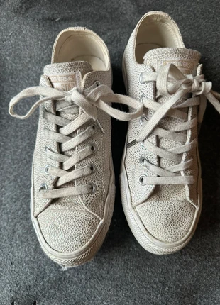 Mother of Pearl" Textured Converse Trainers - Size 6, brand: Converse, condition: Very good, size: 6, £8.00, £9.10 includes Buyer Protection