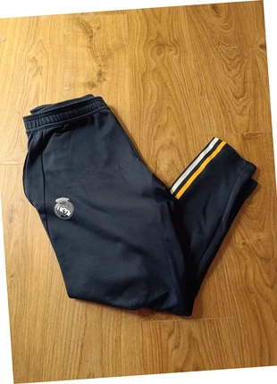 Jogging Adidas Real Madrid, marque: adidas, état: Neuf avec étiquette, taille: L, 28,00 €, 30,10 € Protection acheteurs incluse