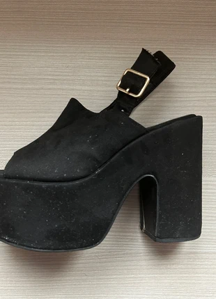 Plataformas Negras, marca: Alta Moda, estado: Bueno, tamaño: 39, 2,00 €, 2,80 € Protección al comprador incluida