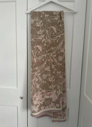 Sjaal winter beige, merk: merkloos, staat: Nieuw zonder prijskaartje, maat: Overige, € 8,00, € 9,10 inclusief Kopersbescherming