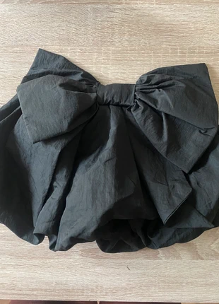 H&M Girls Skirt, brand: H&M, condition: Very good, size: 5 years / 110 cm, £5.00, £5.70 includes Buyer Protection