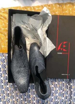Bottines Gianni Emporio neuves Tailles 44, brand: Gianni, condition: New with tags, size: 44, €140.00, €147.70 includes Buyer Protection
