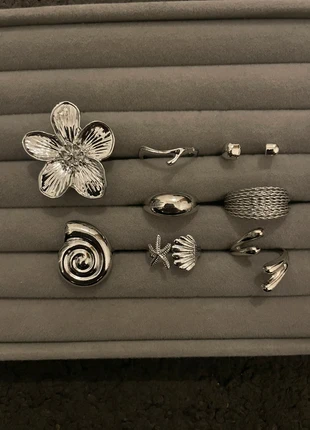 8 bagues (lot), état: Très bon état, taille: 18,1 mm, 4,00 €, 4,90 € Protection acheteurs (Pro) incluse