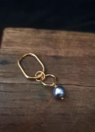 Monoboucle dorée anneau et perle grise, marke: Slaycycled, zustand: Neu, mit Etikett, 17,00 €, 18,55 € inklusive Vinted-Käuferschutz