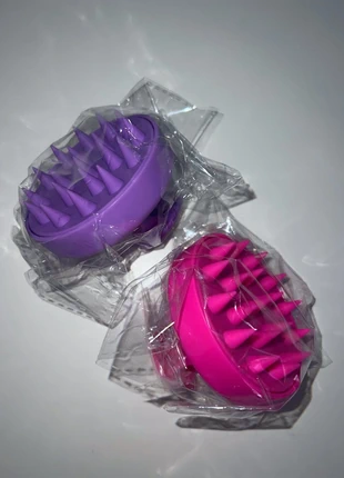lot 2 brosses massage cuir chevelu violette et rose fushia 💜🩷, merk: Amazon, staat: Nieuw met prijskaartje, € 4,00, € 4,90 inclusief Kopersbescherming
