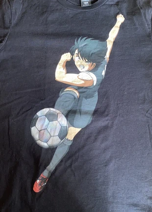 T-shirt, merk: Bershka, staat: Nieuw zonder prijskaartje, maat: XS, € 6,99, € 8,04 inclusief Kopersbescherming