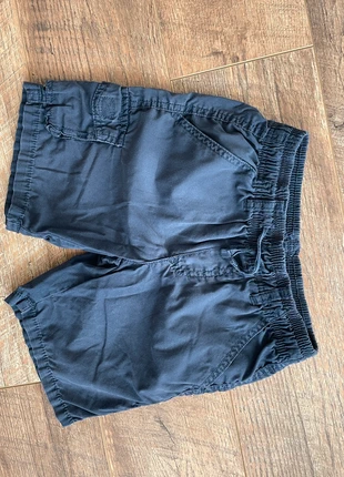 Cargo korte broek blauw, merk: Lupoline, staat: Heel goed, maat: 6 jaar / 116 cm, € 2,50, € 3,33 inclusief Kopersbescherming