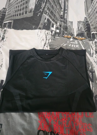 Tee-shirt Compression onyx V5 bleu, marque: Gymshark, état: Neuf sans étiquette, taille: M, 40,00 €, 42,70 € Protection acheteurs incluse