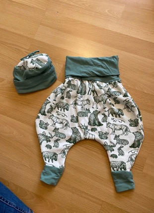 Sarouel + bonnet, marca: Fait Main, estado: Novo sem etiquetas, tamanho: 6-9 meses / 68 cm, €4.00, €4.90 inclui Proteção do Comprador