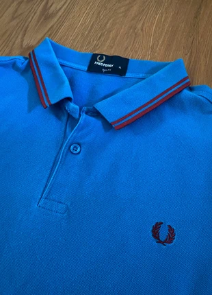 Fred Perry Polo – Blue, marke: Fred Perry, zustand: Sehr gut, größe: M, 12,99 €, 14,34 € inklusive Vinted-Käuferschutz