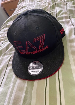 Armani hot sale snapback hat