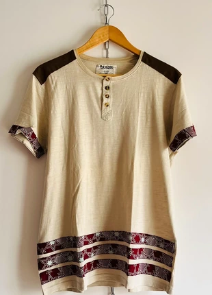 T-shirt de couleur crème avec épaule en daim marron, marque: Jules, état: Très bon état, taille: M / 38 / 10, 12,00 €, 13,30 € Protection acheteurs incluse