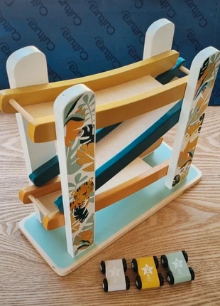 Jeu en bois - Circuit de voitures - Ostaria - 18m+ - idée cadeau, marque: Centrakor, état: Très bon état, taille: Taille unique, 10,00 €, 11,20 € Protection acheteurs incluse