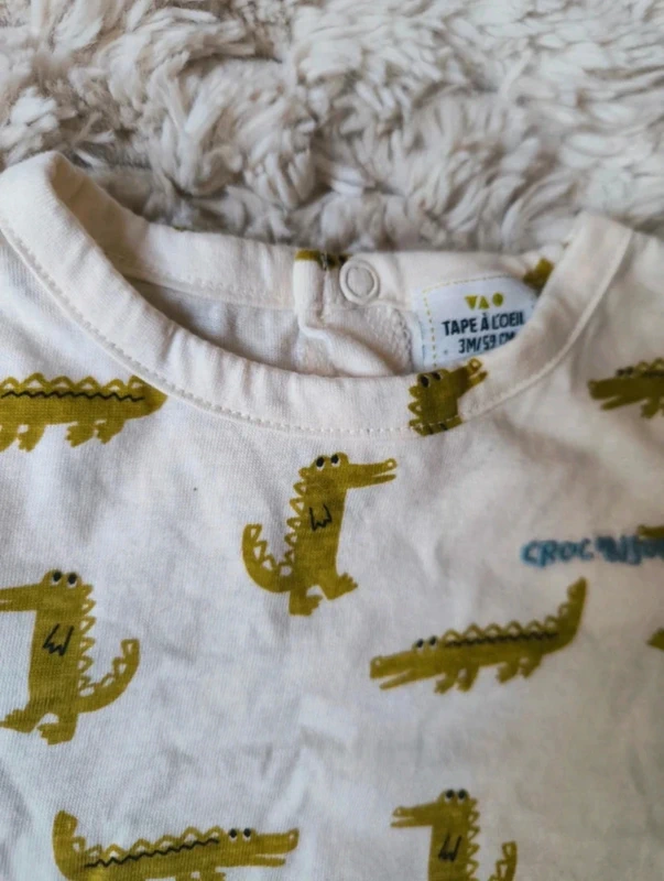 T-shirt bébé crocodile - photo numéro 2