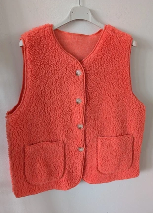 Gilet moumoute corail neuf avec étiquette, marque: Made In Italy, état: Neuf avec étiquette, taille: Taille unique, 29,00 €, 31,15 € Protection acheteurs (Pro) incluse