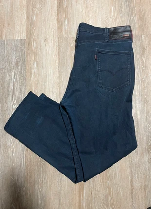 Jeans Levi’s femme bleu marine taille XL, merk: Levi's, staat: Heel goed, maat: XL / 42 / 14, € 13,99, € 15,39 inclusief Kopersbescherming